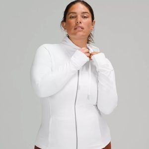 Hooded Define Jacket 
Nulu - white